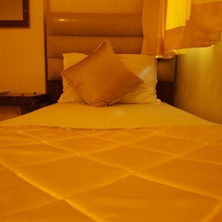 Hotel Silver Castle Mumbai Luaran gambar